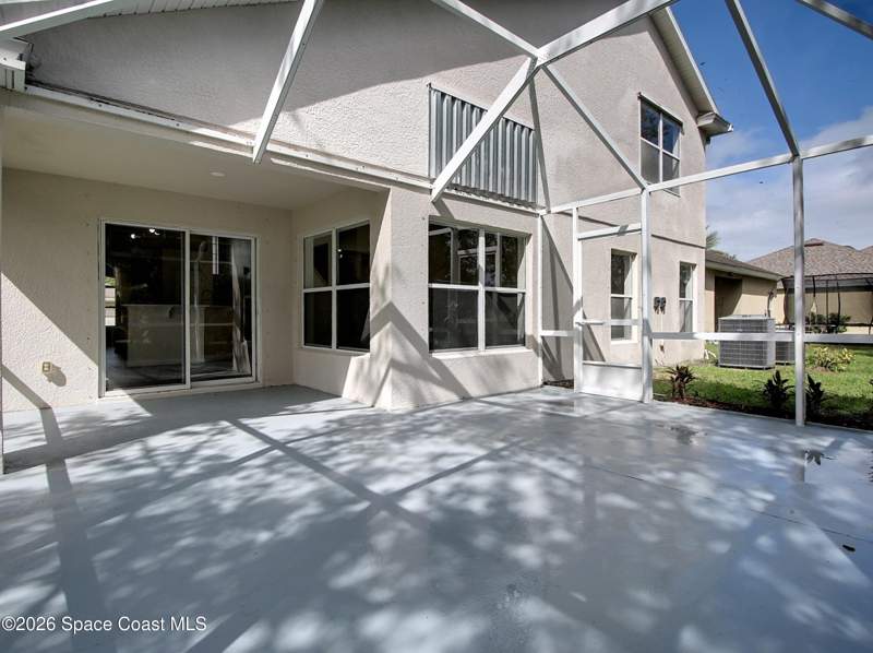 5 bedroom Single Family Residence at 232 Wishing Well Circle, Brentwood Lakes Pud Phase II, Palm Bay — photo 3