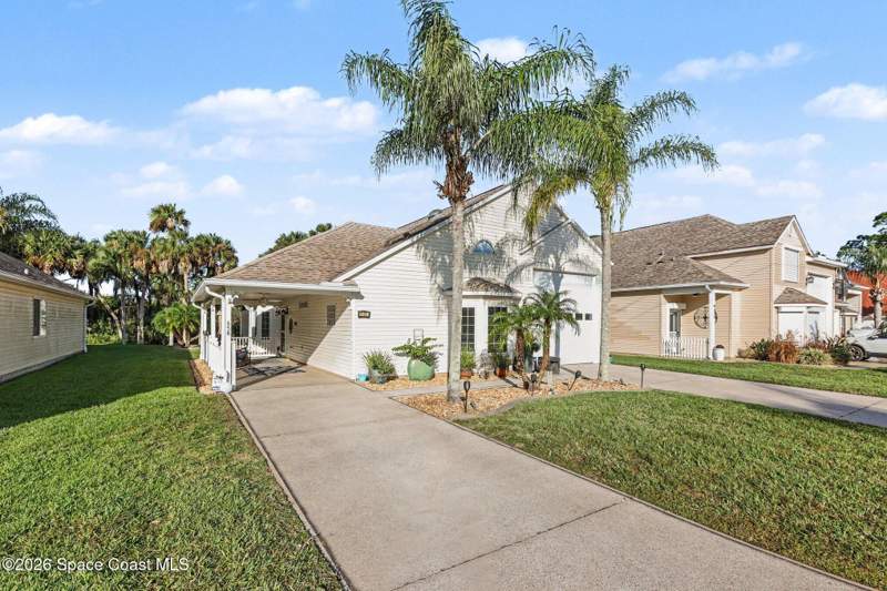 2 bedroom Single Family Residence at 658 Plantation Drive, The Great Outdoors Premier RV/Golf Resort Xi, Titusville — photo 5