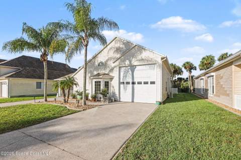 658 Plantation Drive, Titusville FL - photo 6 of 36