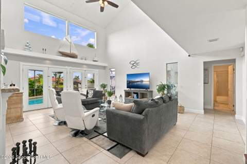 1585 Sykes Creek Drive, Merritt Island FL - photo 10 of 39