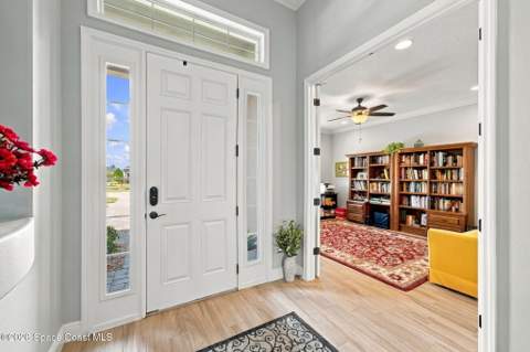 8161 Paragrass Avenue, Melbourne FL - photo 9 of 68