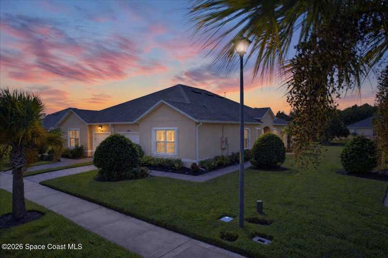 3 bedroom Townhouse at 7242 Halleck Street, Heritage Isle Pud Phase 4, Melbourne — photo 1