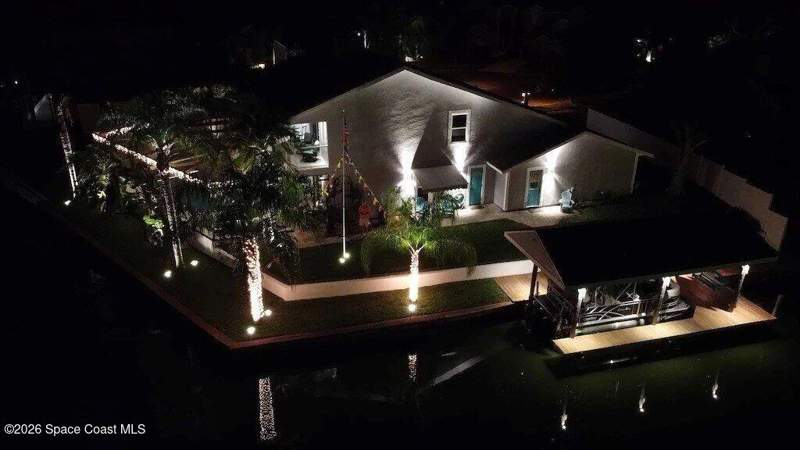 3 bedroom Single Family Residence at 1585 Sykes Creek Drive, Diana Shores Unit No 9, Merritt Island — photo 3