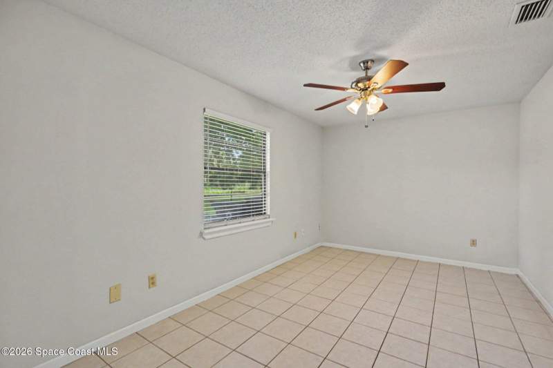 3 bedroom Single Family Residence at 231 Bougainvillea Street, Port Malabar Unit 13, Palm Bay — photo 4