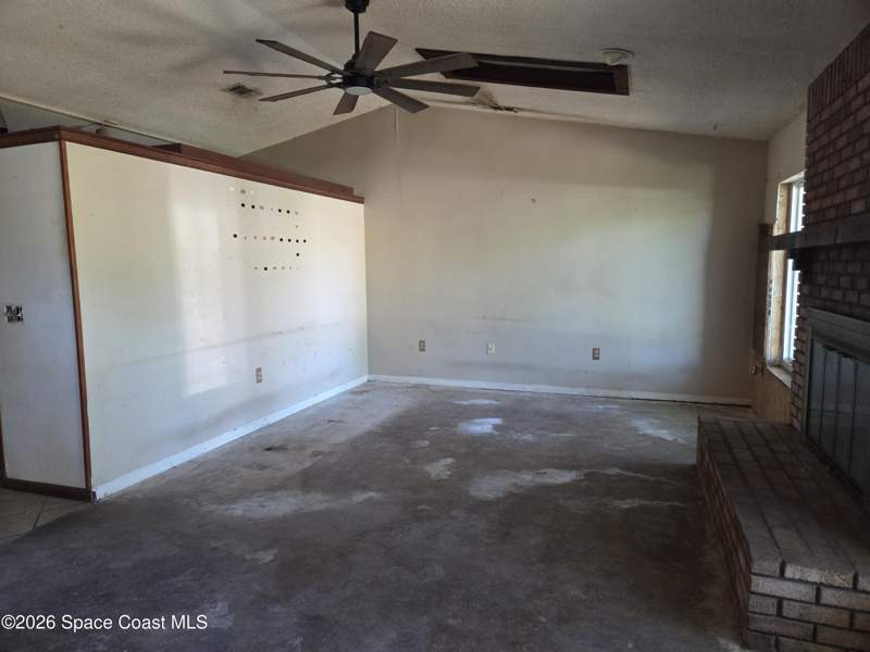 3 bedroom Single Family Residence at 1246 Waffle Street, Port Malabar Unit 15, Palm Bay — photo 2