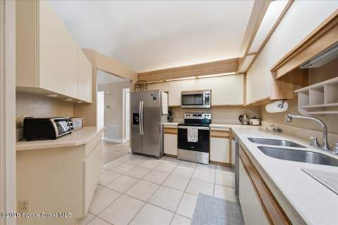 783 Greenwood Manor Circle #14c, West Melbourne FL - photo 7 of 24