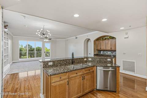 1437 Pineapple Avenue #302, Melbourne FL - photo 21 of 73