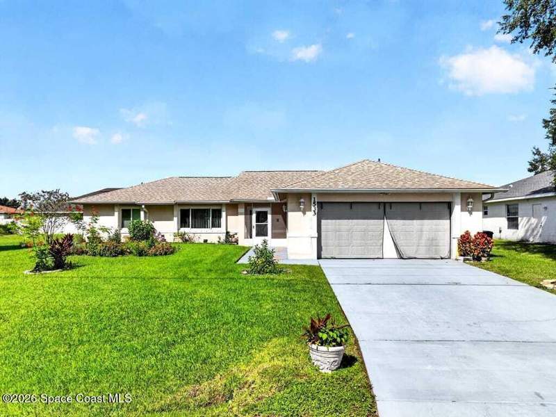 3 bedroom Single Family Residence at 1533 Wake Forest Road, Port Malabar Unit 44, Palm Bay — photo 3