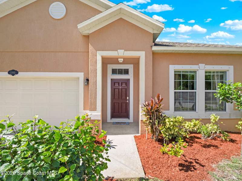3 bedroom Single Family Residence at 3995 Aria Drive, Hammock Trace Preserve Phase 2, Melbourne — photo 2