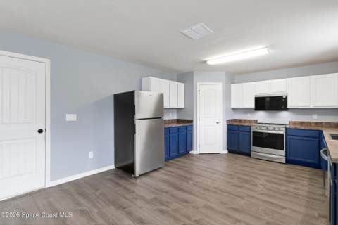 986 Aurelia Avenue, Palm Bay FL - photo 17 of 36