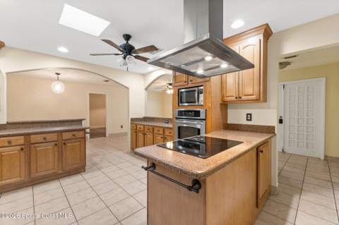 638 Orange Court, Rockledge FL - photo 10 of 37