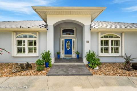 501 Avenue A, Melbourne Beach FL - photo 6 of 95