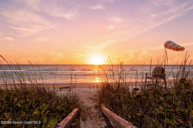 3 bedroom Single Family Residence at 7333 S Highway A1a, Sunnyland Beach, Melbourne Beach — photo 3