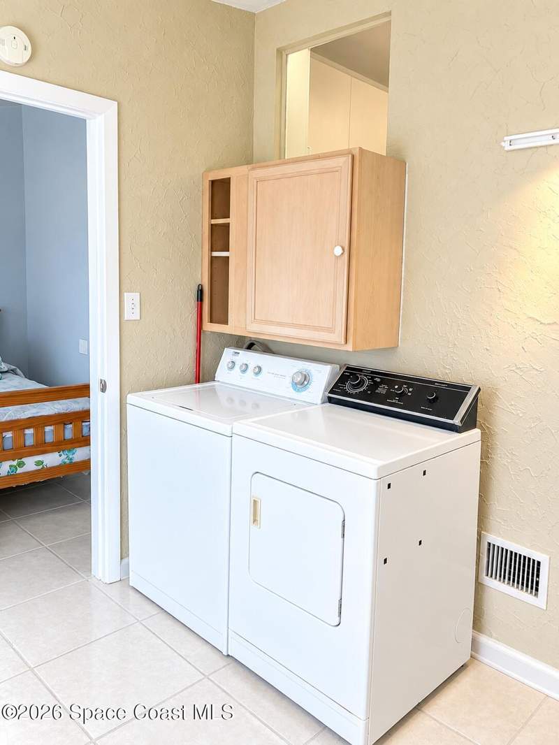 2 bedroom Manufactured Home at 3197 Deer Run Drive, Palm Bay Estates Mobile Home Park Co/Op of Tropic, Palm Bay — photo 2