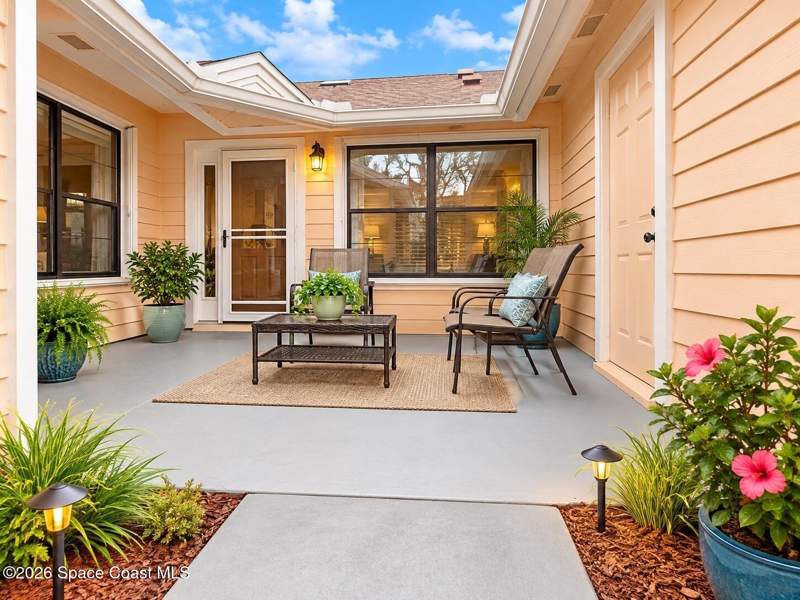 2 bedroom Townhouse at 919 Ridge Lake Drive, Quail Ridge Townhouses, Melbourne — photo 3