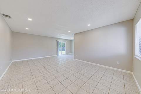 1041 Eldron Boulevard, Palm Bay FL - photo 12 of 33