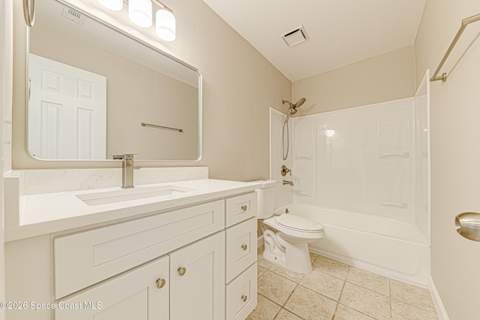 1041 Eldron Boulevard, Palm Bay FL - photo 21 of 33