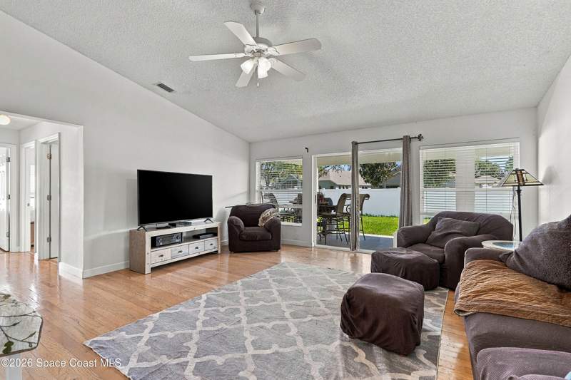 3 bedroom Single Family Residence at 1165 Ida Way, Holiday Springs at Suntree, Melbourne — photo 4