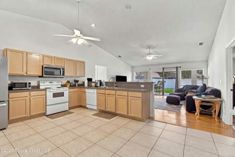 1165 Ida Way, Melbourne FL - photo 7 of 43