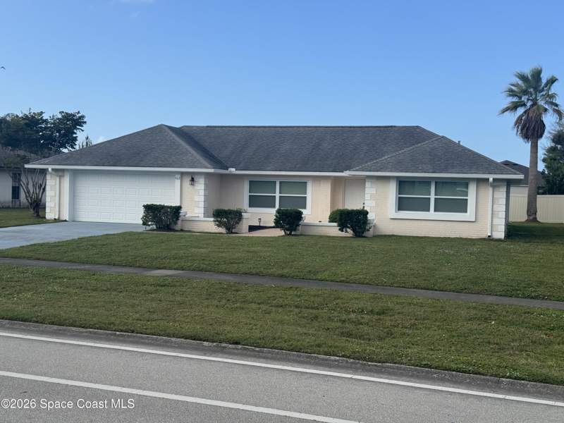 3 bedroom Single Family Residence at 462 Port Malabar Boulevard, Port Malabar Country Club Unit 2, Palm Bay — photo 2