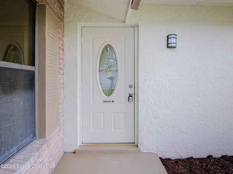 3 bedroom Single Family Residence at 667 Tupelo Drive, Greentree Park Subd, Melbourne — photo 2