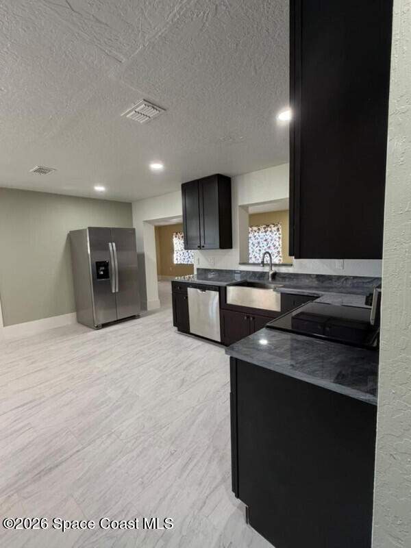 3 bedroom Single Family Residence at 1369 Ashwood Drive, Sunwood Park No 4, Melbourne — photo 2
