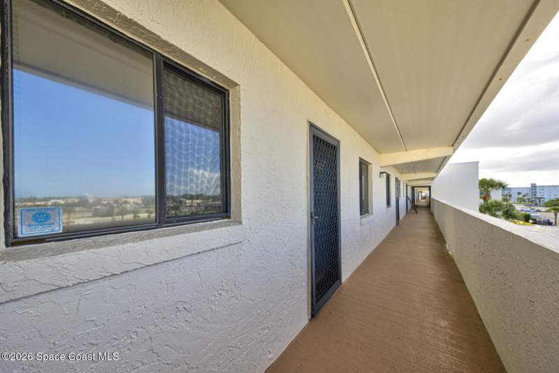 2 bedroom Condominium at 2467 S Washington Avenue #B-402, Pelican Point Condo, Titusville — photo 3