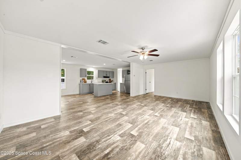 3 bedroom Manufactured Home at 4890 Hemp Way, Vista Del Lago Unit No 1, Cocoa — photo 5