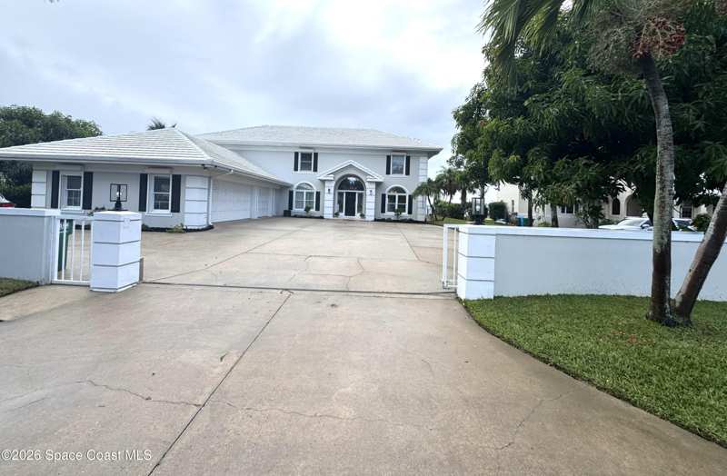 6 bedroom Single Family Residence at 1706 Pine Street, Melbourne Beach, Melbourne Beach — photo 1