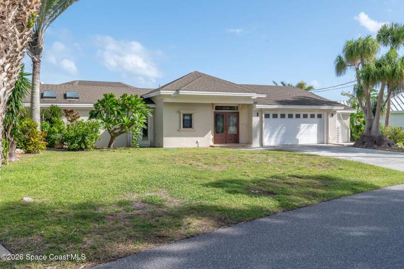 4 bedroom Single Family Residence at 278 Hiawatha Way, Sunnyland Beach Sec 5, Melbourne Beach — photo 2