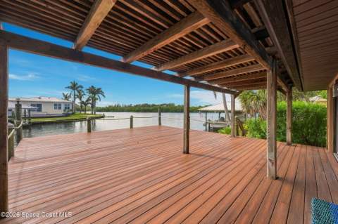 425 Arrowhead Lane, Melbourne Beach FL - photo 16 of 70