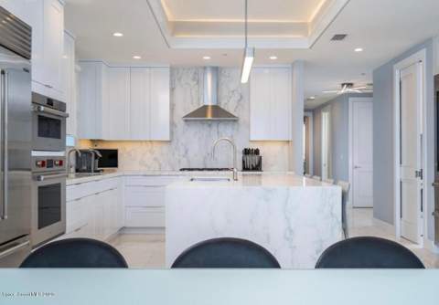 405 N Miramar Avenue #Ocean Villa 1, Indialantic FL - photo 8 of 16
