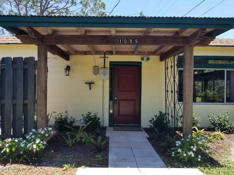 2 bedroom Single Family Residence at 1095 Newfound Harbor Drive, Banana River Drive Subd, Merritt Island — photo 1