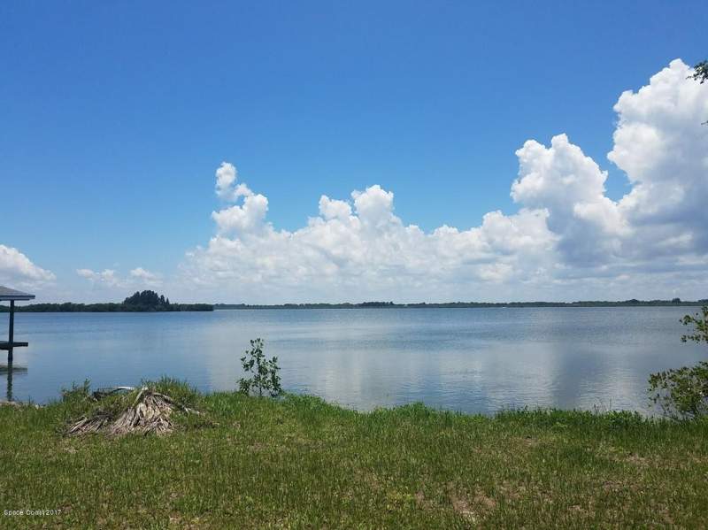 2 bedroom Single Family Residence at 1095 Newfound Harbor Drive, Banana River Drive Subd, Merritt Island — photo 3