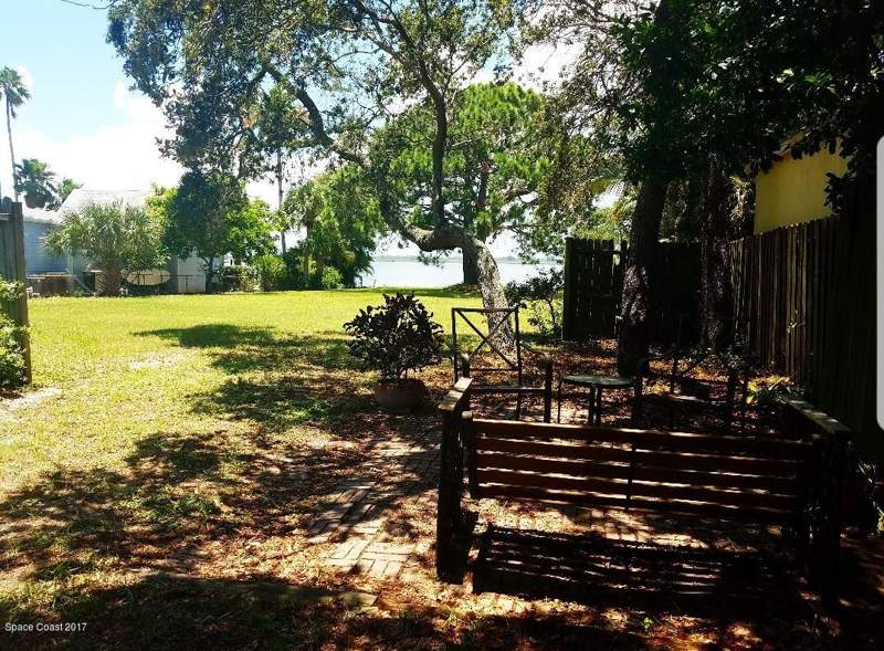 2 bedroom Single Family Residence at 1095 Newfound Harbor Drive, Banana River Drive Subd, Merritt Island — photo 4