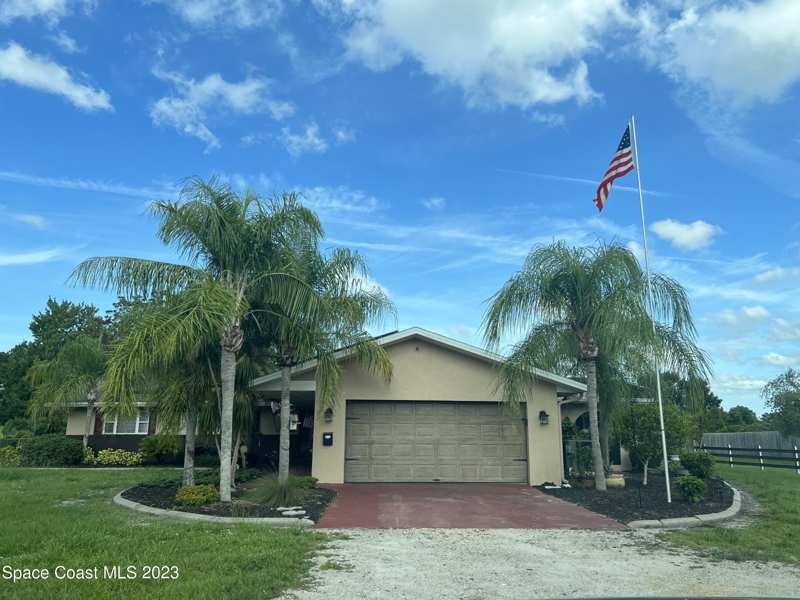 5 bedroom Single Family Residence at 6922 Babcock Street, Palm Bay, Palm Bay — photo 1