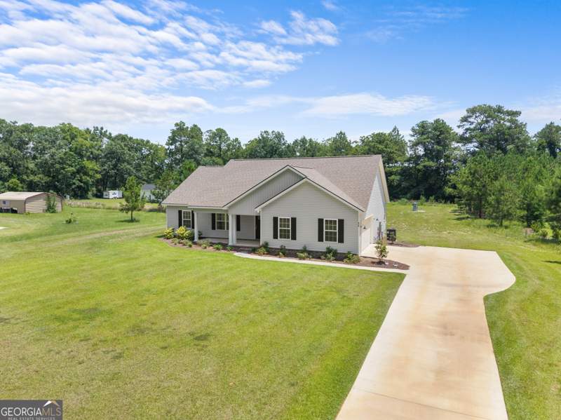3 bedroom Single Family Residence at 77 B Stubbs Road, None, Statesboro — photo 3