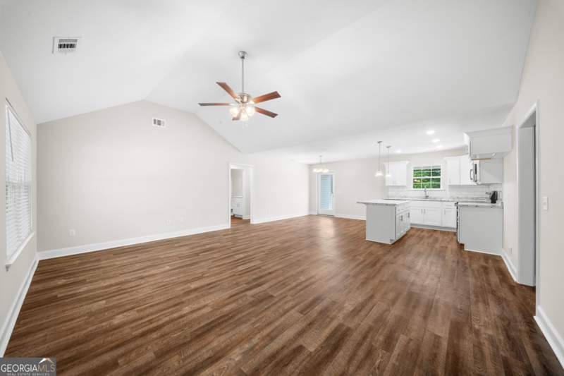 3 bedroom Single Family Residence at 77 B Stubbs Road, None, Statesboro — photo 5