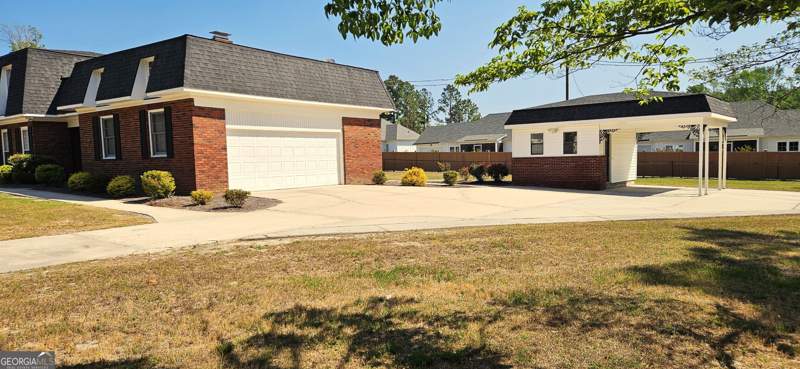 4 bedroom Single Family Residence at 402 Brannen Drive, None, Statesboro — photo 4