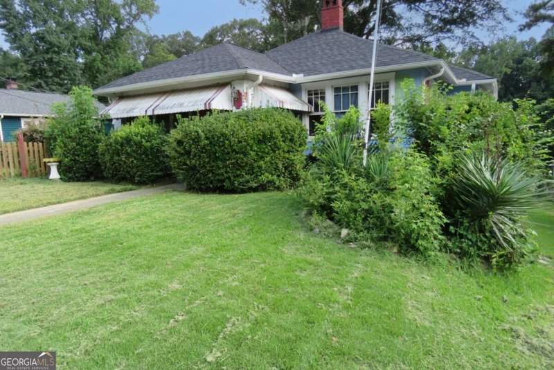 2 bedroom Single Family Residence at 1744 Neely Avenue, Linwood Heights, Atlanta — photo 2