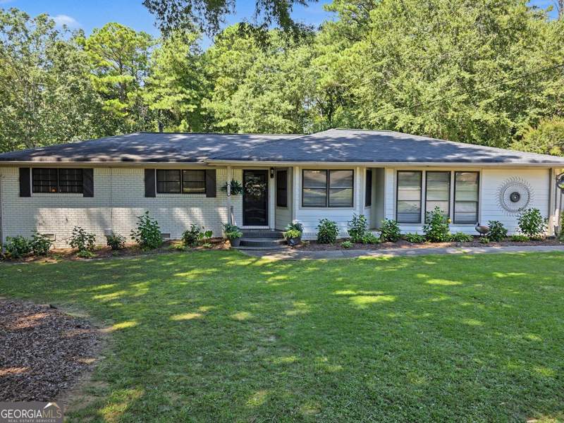 3 bedroom Single Family Residence at 4820 Brownsville Road, Mann Manor, Powder Springs — photo 1