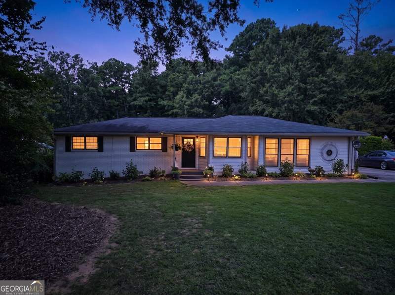 3 bedroom Single Family Residence at 4820 Brownsville Road, Mann Manor, Powder Springs — photo 5