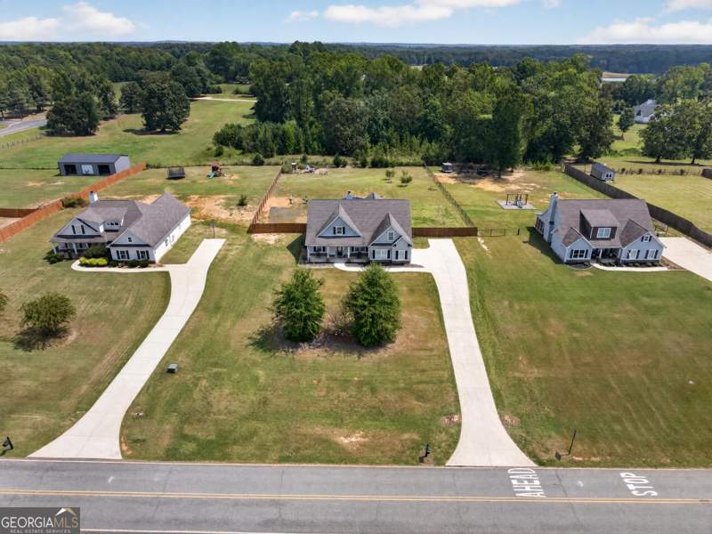 4 bedroom Single Family Residence at 199 Thurmond Road, None, Statham — photo 5