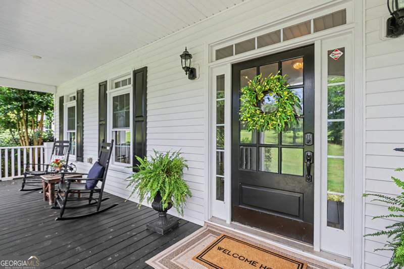 5 bedroom Single Family Residence at 1825 Skelton Road, None, Hoschton — photo 5