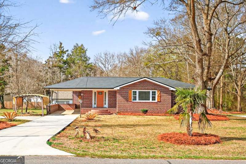 4 bedroom Single Family Residence at 1180 Robert Hardeman Road, None, Winterville — photo 1
