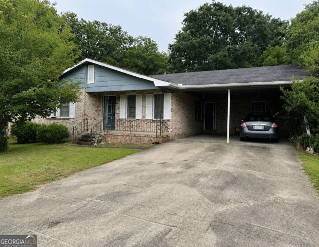 3985 Hattie Drive