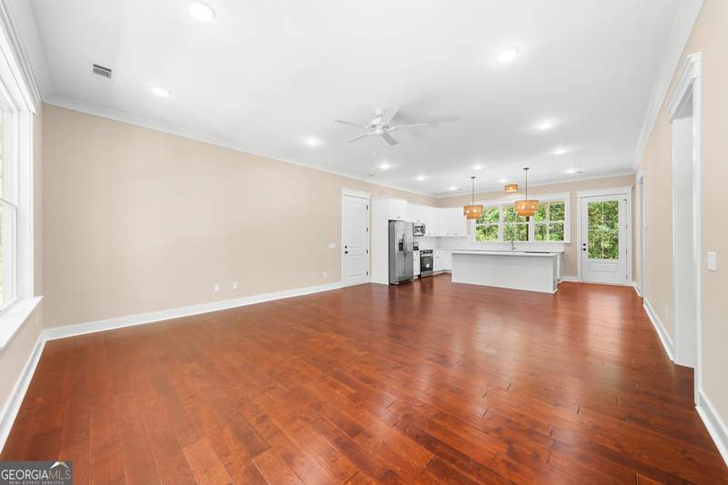 3 bedroom Single Family Residence at 28 Jef Road, None, Statesboro — photo 5