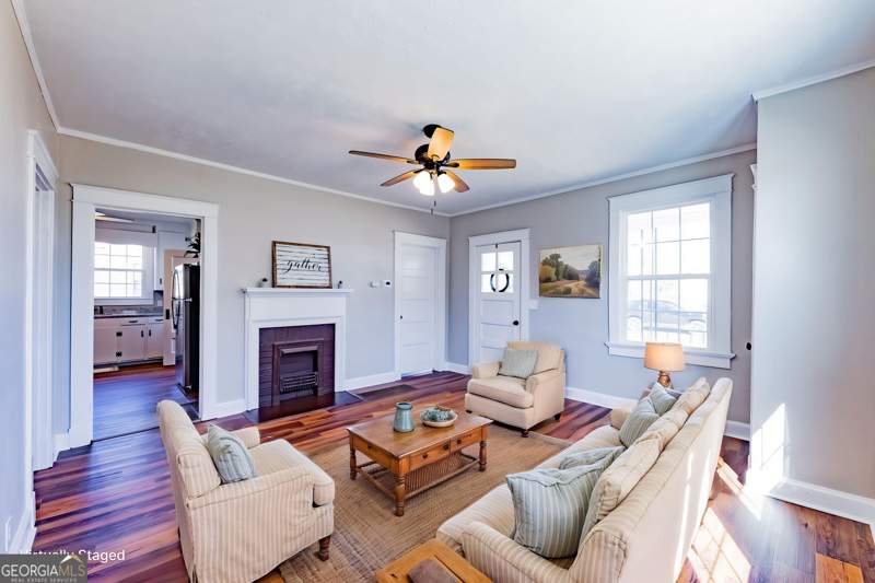 2 bedroom Single Family Residence at 516 W Goodrich Avenue, Silvertown, Thomaston — photo 2
