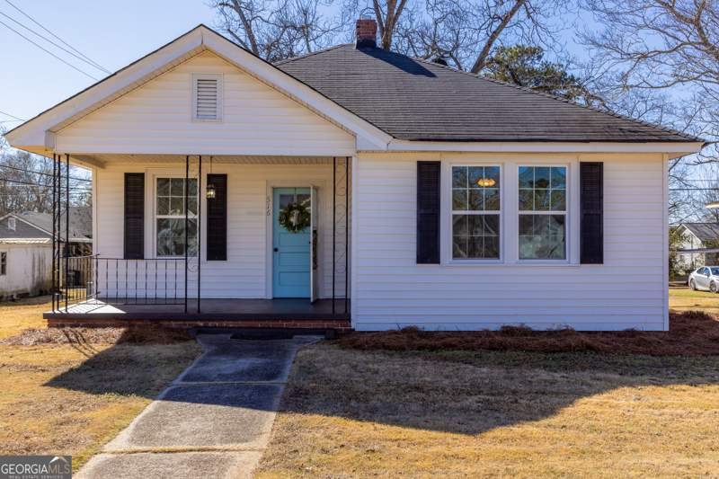 2 bedroom Single Family Residence at 516 W Goodrich Avenue, Silvertown, Thomaston — photo 1
