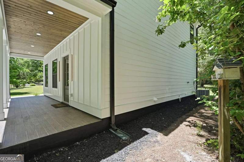 2 bedroom Single Family Residence at 134 Henry Meyer Road, none, Winterville — photo 3